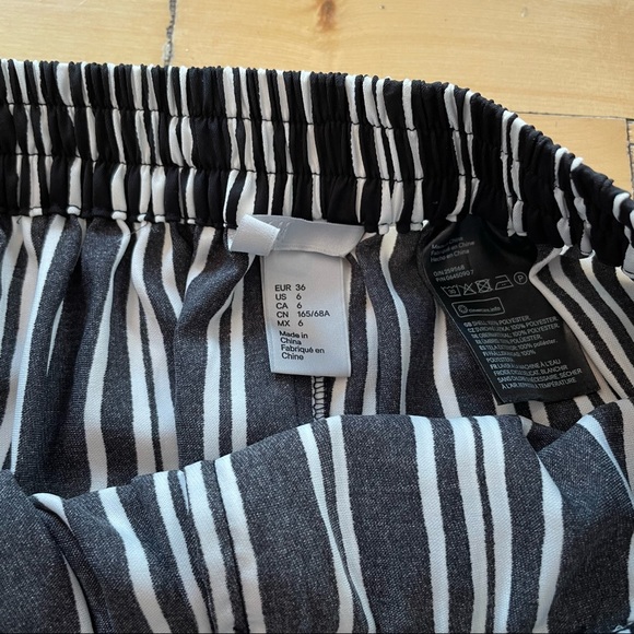 H&M | Midi skirt - Picture 3 of 3